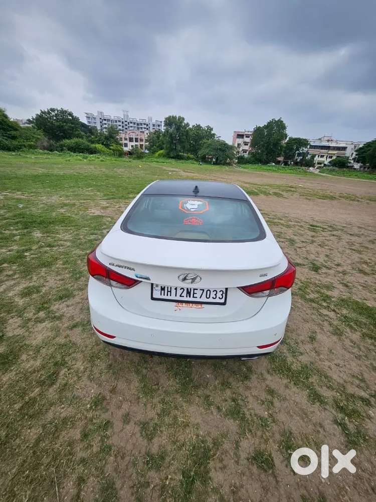 Hyundai New Elantra 2016 Diesel 161000 Km Driven