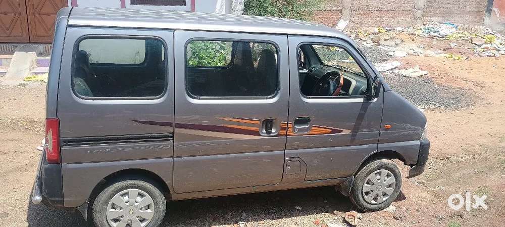 Maruti Suzuki Eeco 2022 Petrol 27000 Km Driven
