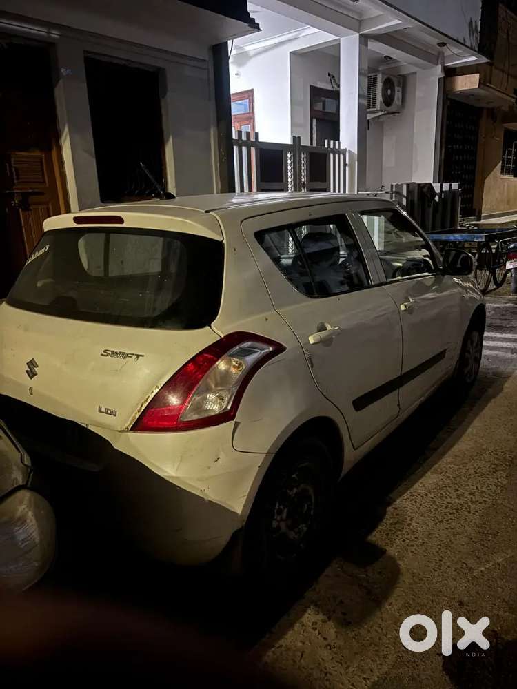 Maruti Suzuki Swift 2013 Diesel 200000 Km Driven