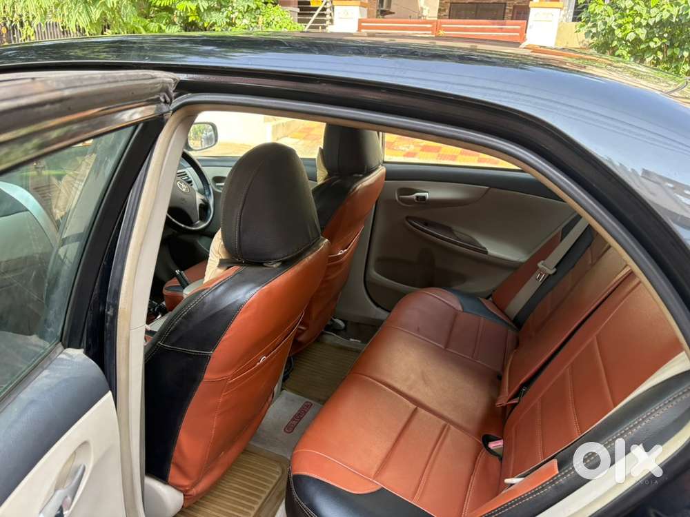 Toyota Corolla Altis 2011 Km Driven Car