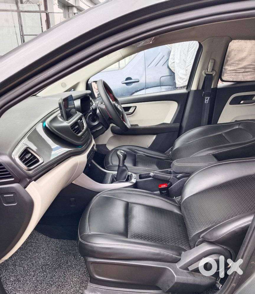 Tata Altroz Xz, 2023, Petrol
