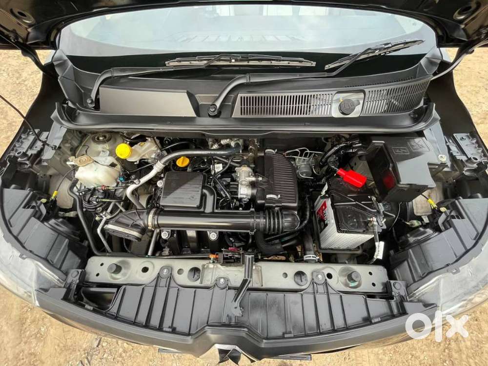 Renault Triber Rxt, 2024, Petrol
