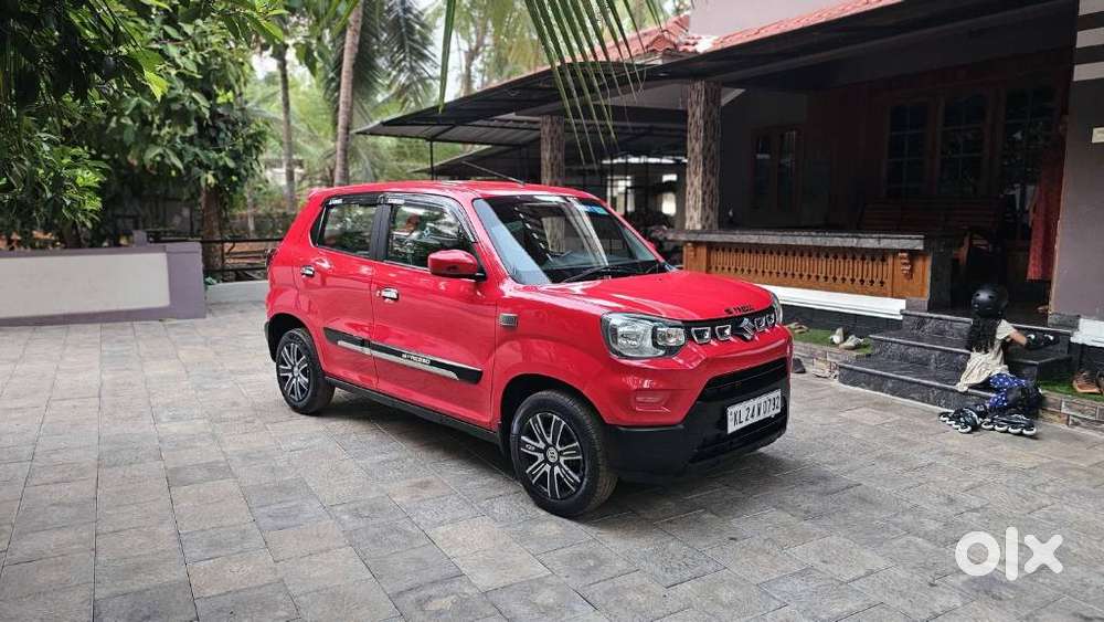 Maruti Suzuki S-presso Vxi Plus, 2022, Petrol