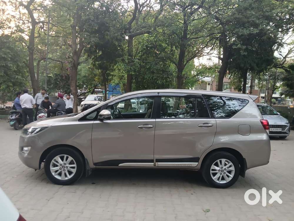 Toyota Innova Crysta 2.4 Gx Limited Edition At 7 Str, 2019, Diesel