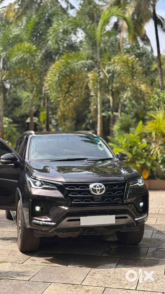 Toyota Fortuner Sigma- Showroom Condition