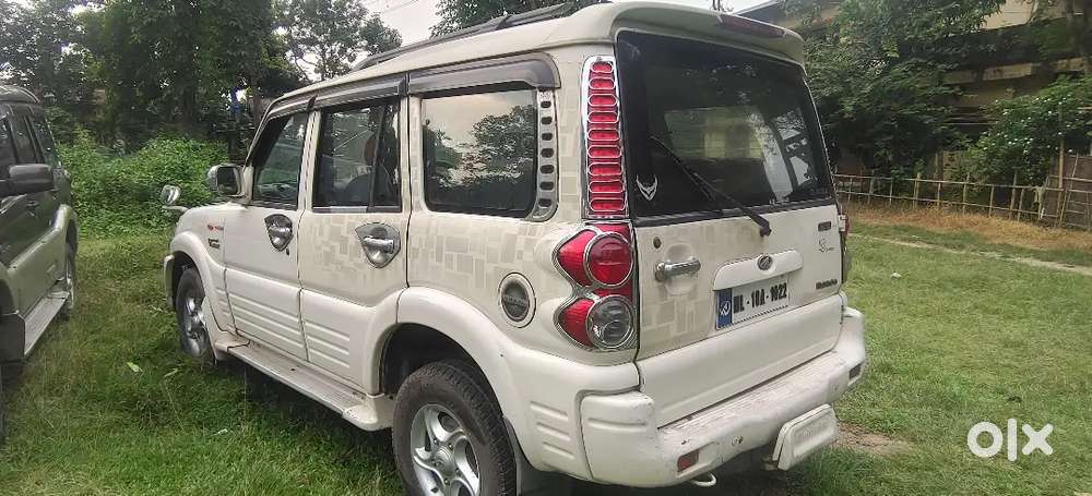 Mahindra Scorpio Classic 2008 Diesel 90000 Km Driven
