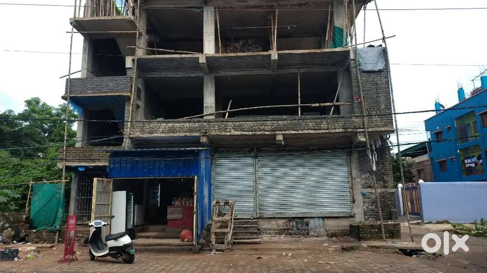 Office or Bank  available for rent first floor