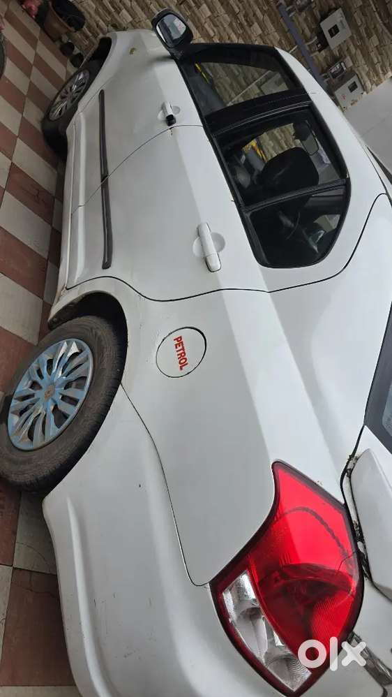 Maruti Suzuki Dzire 2011 Car