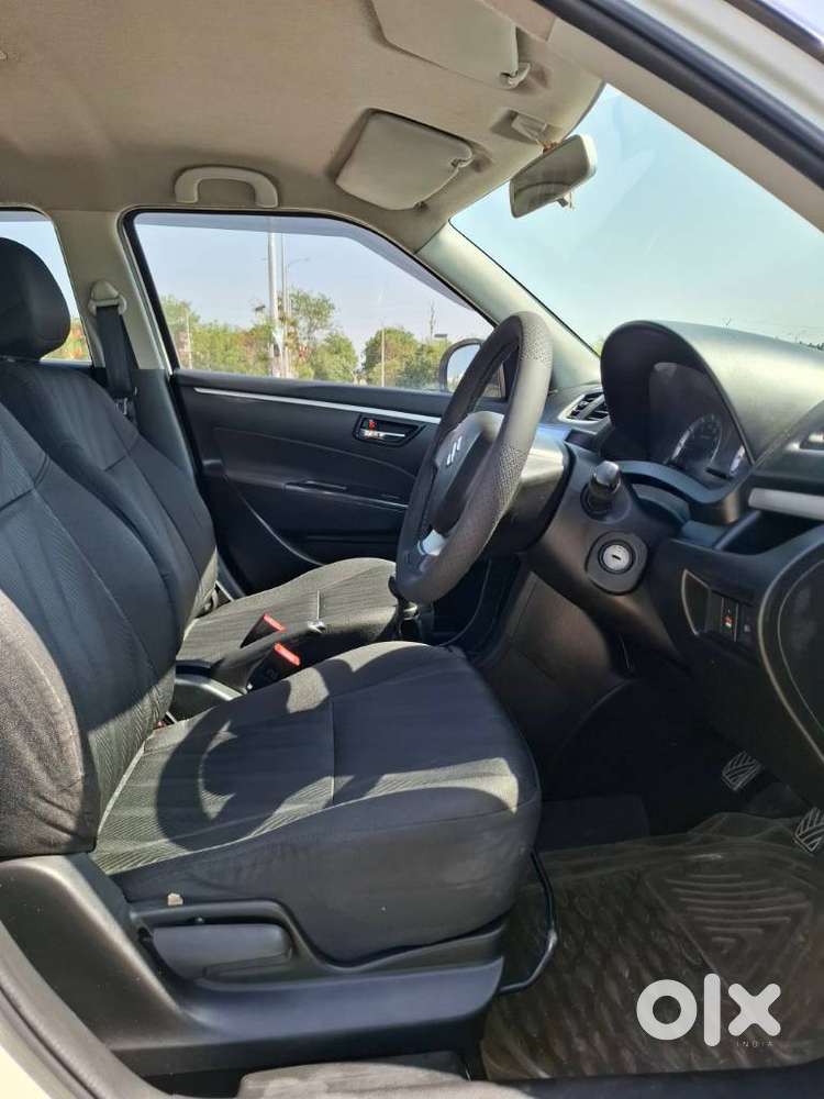 Maruti Suzuki Swift 2011-2014 Vxi, 2012, Petrol