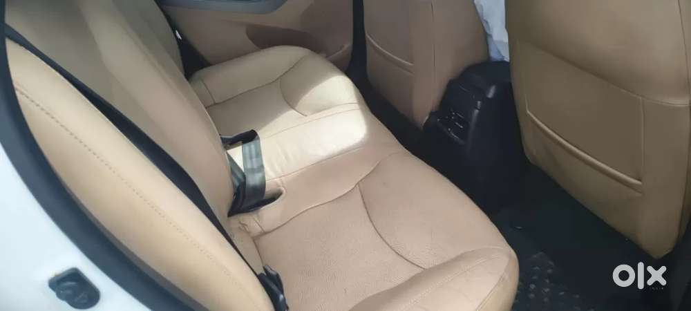 Hyundai Elantra, 2012, Diesel
