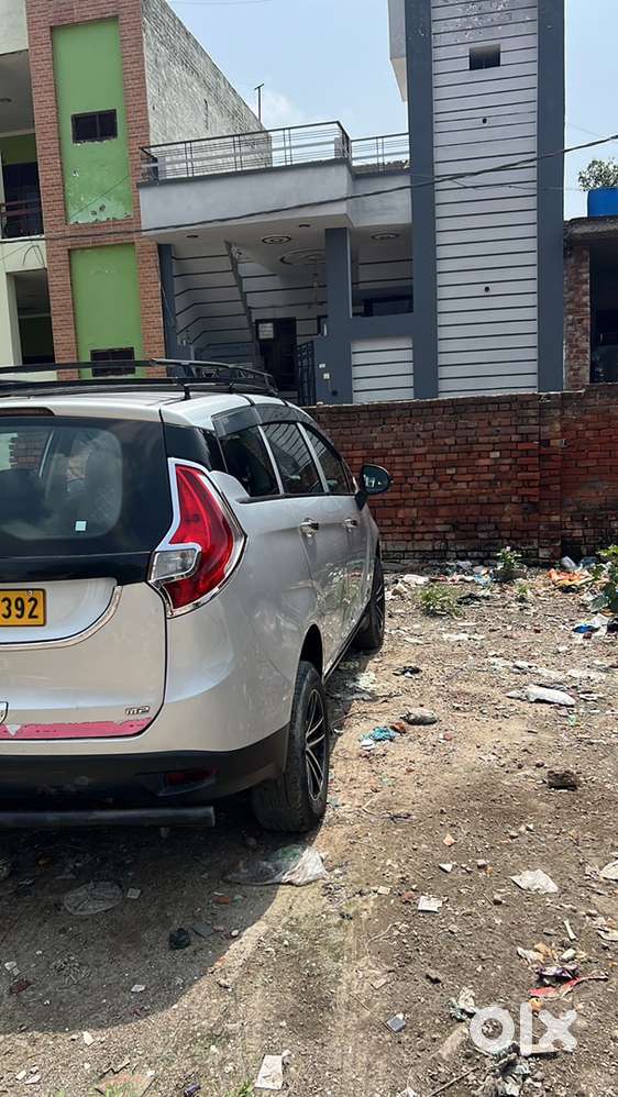 Mahindra Marazzo Diesel 2019
