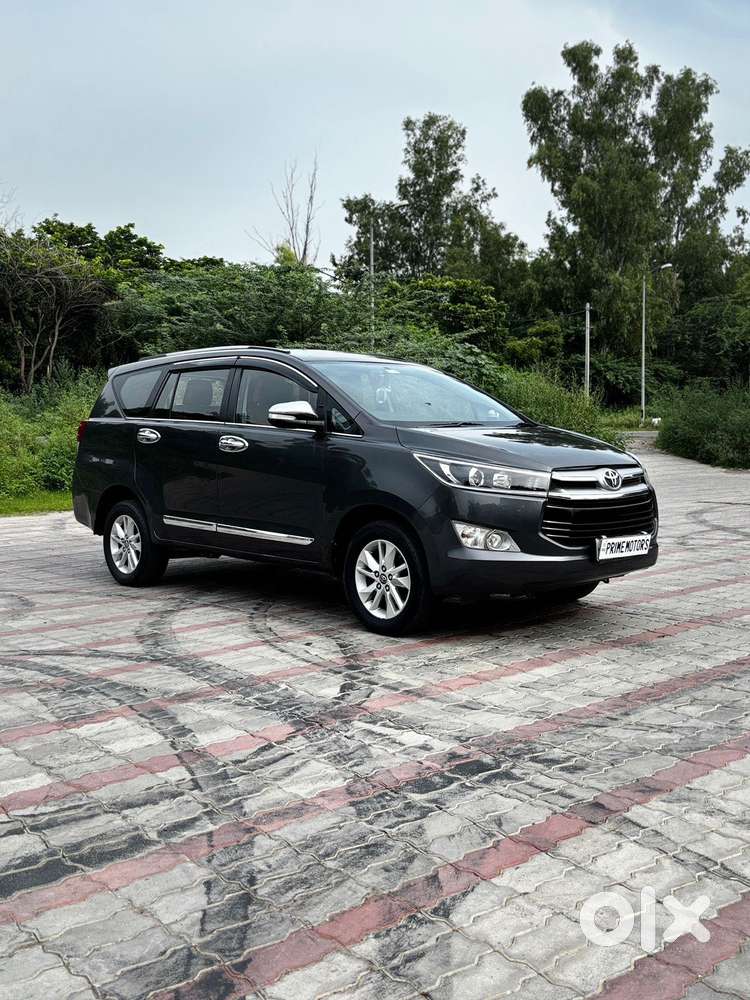 Toyota Innova Crysta 2.8 Zx At, 2017, Diesel