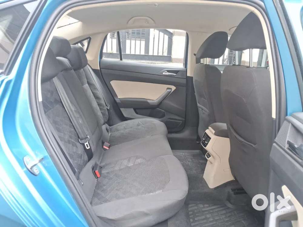 Skoda Slavia Ambition 1.0l Tsi At, 2022, Petrol
