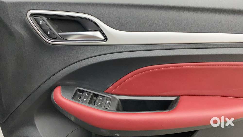 Mg Astor 1.3 Savvy Turbo At S Red, 2023, Petrol