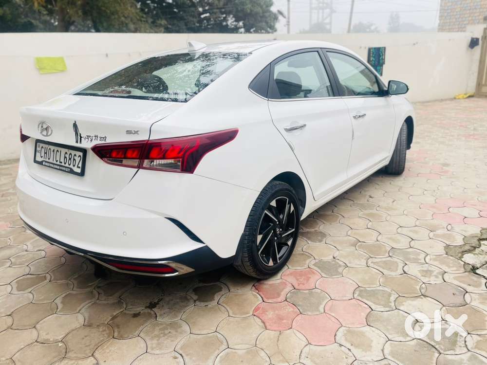 Hyundai Verna Petrol 2022