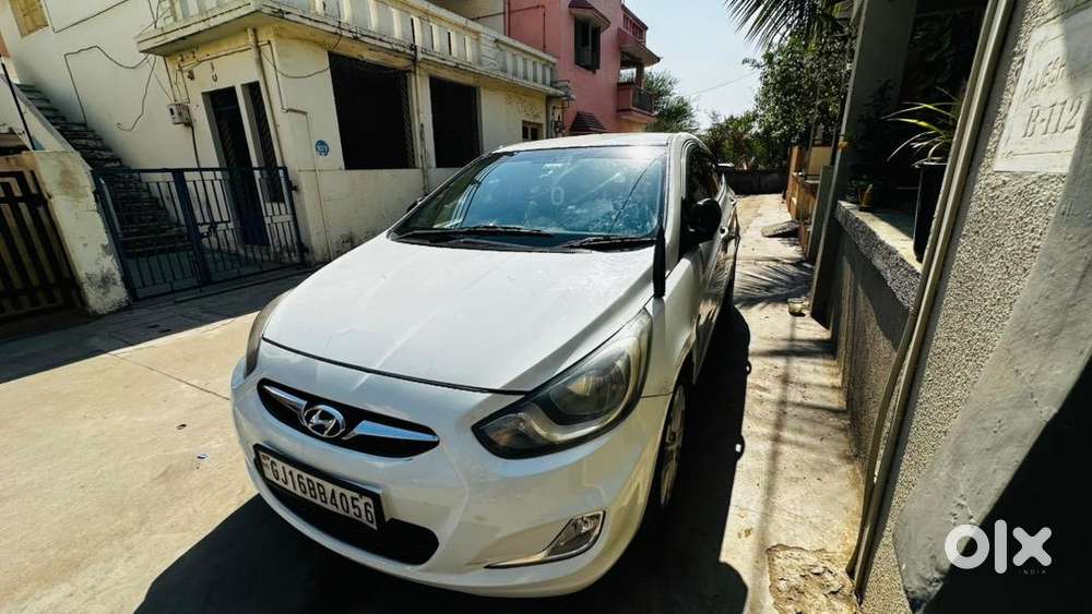Hyundai Diesel Manual 2012
