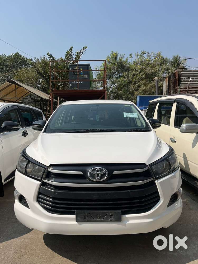 Toyota Innova Crysta 2.4 Gx Mt 8s, 2017, Diesel