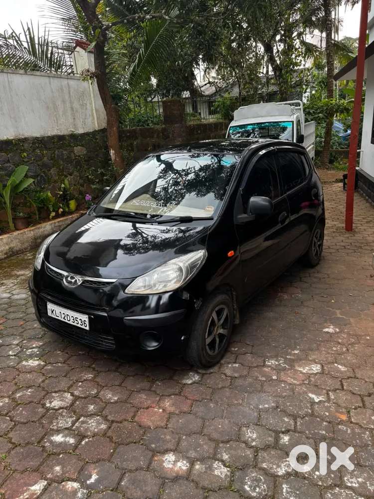 Hyundai I10 Sportz 2008 Petrol New Tyre With Alloy. New Insurence