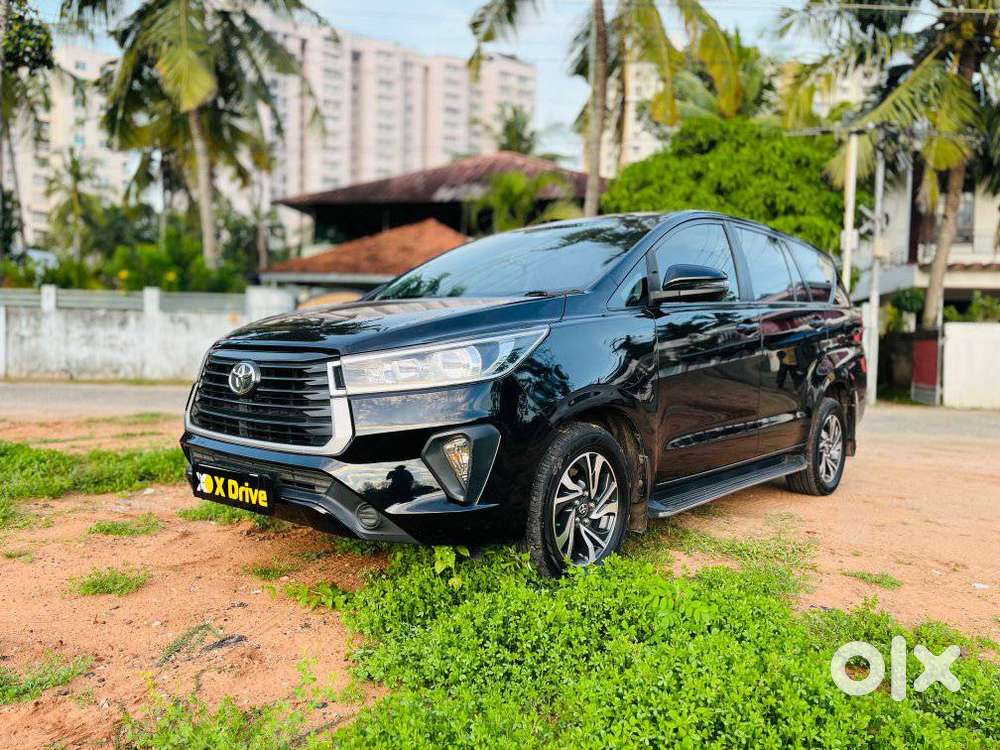 Toyota Innova Crysta 2.8 Gx At 8s, 2021, Diesel