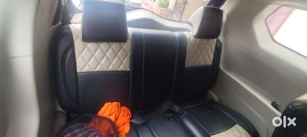 Mahindra Marazzo M4 8str, 2018, Diesel