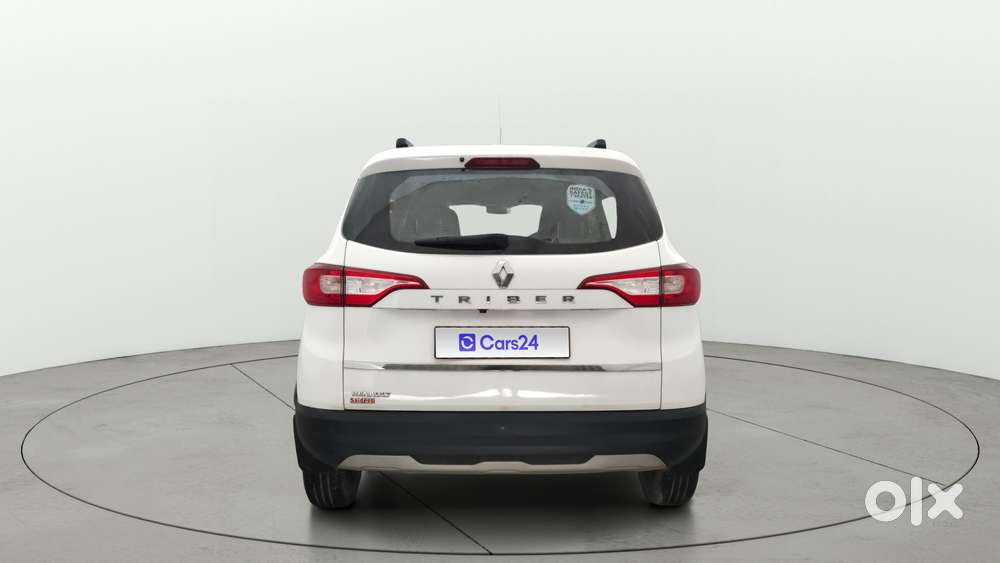 Renault Triber Rxz, 2022, Petrol