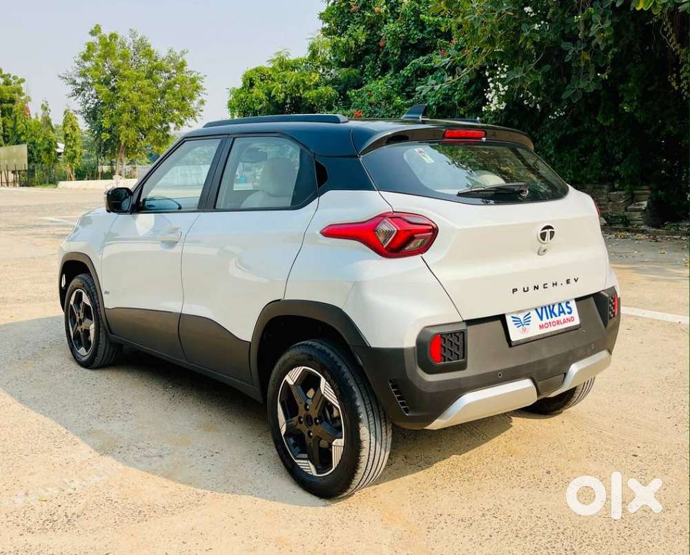 Tata Punch Ev Empowered Plus S Lr, 2024, Electric