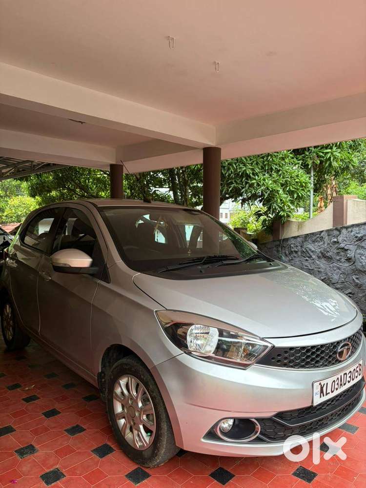 Good Condition , Proper Service, Neat And Clean , Single Use.