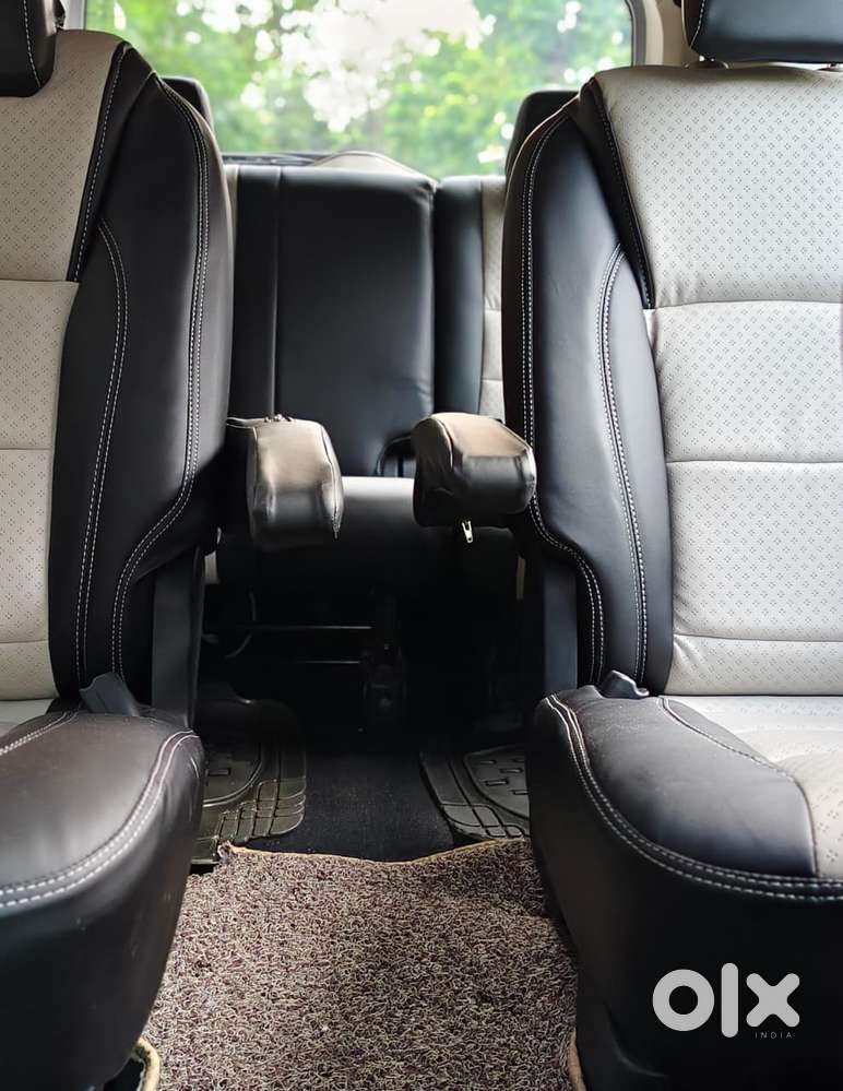 Mahindra Marazzo M4, 2018, Diesel