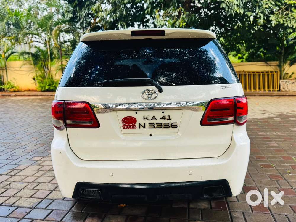 Toyota Fortuner, 2010, Diesel