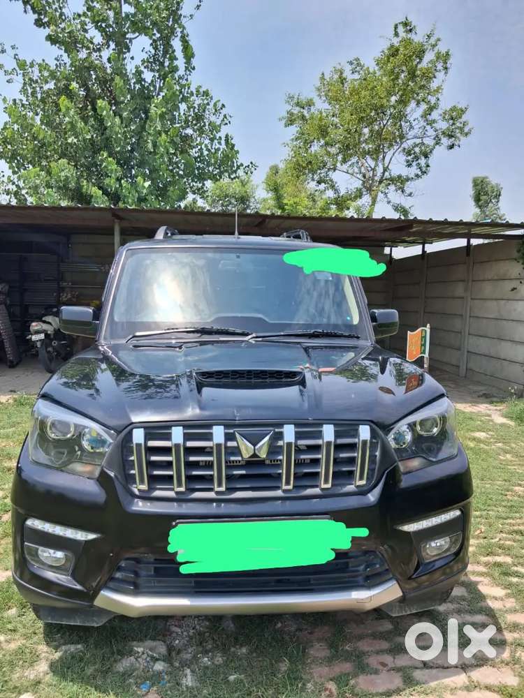 Mahindra Scorpio Classic 2.2 Diesel Manual 2025