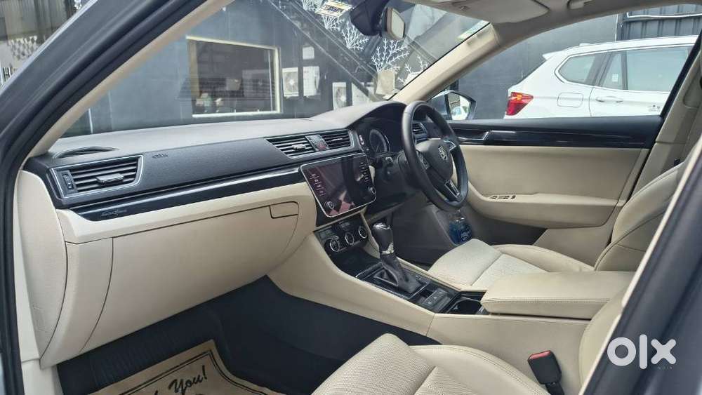 Skoda Superb 2.0 Tsi At L&k, 2020, Petrol
