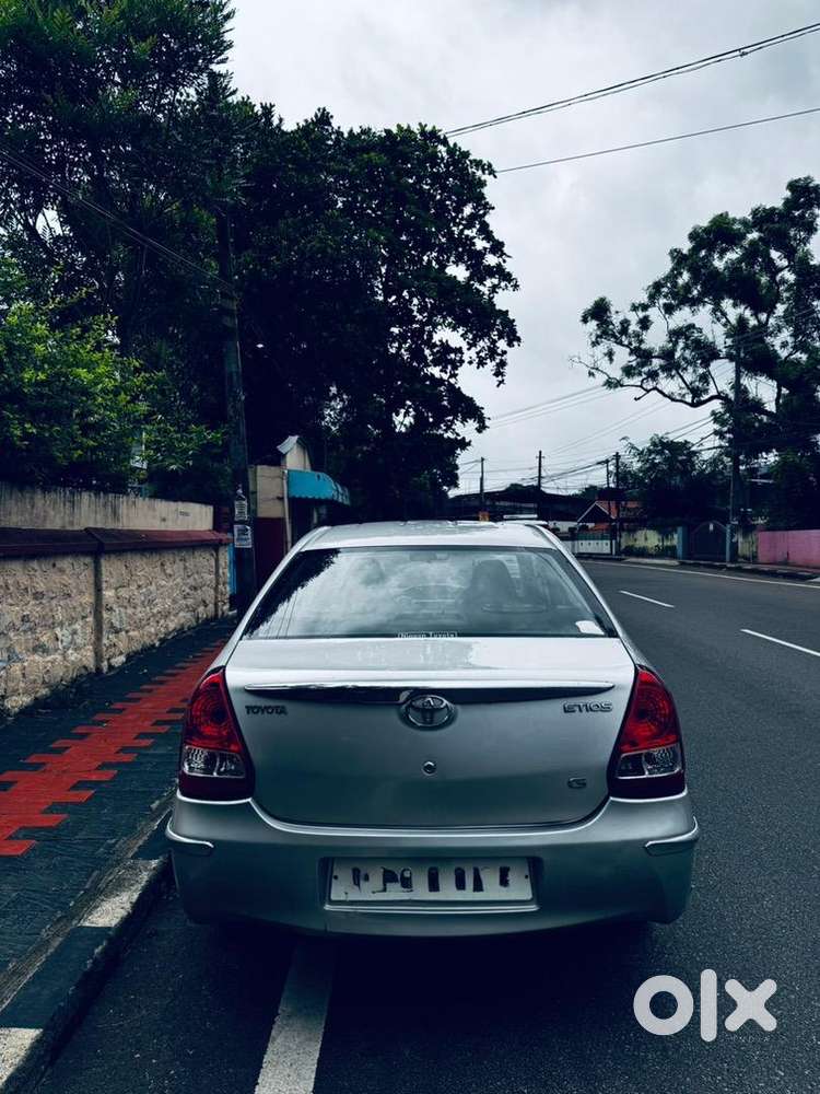 Toyota Etios 2011 Petrol 66000 Km Driven
