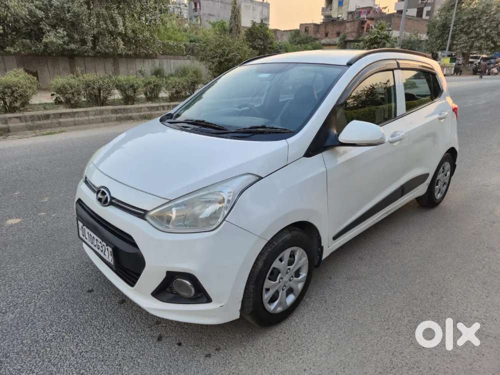 Hyundai Grand I10 Crdi Sportz Petrol 2015