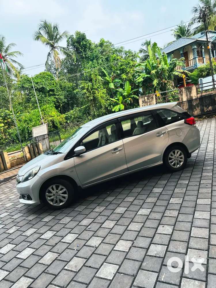 Honda Mobilio V Option 2014