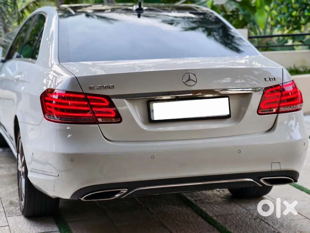 Benz E250 Avantgarde, Well Maintained, Neat And Clean, Low Km