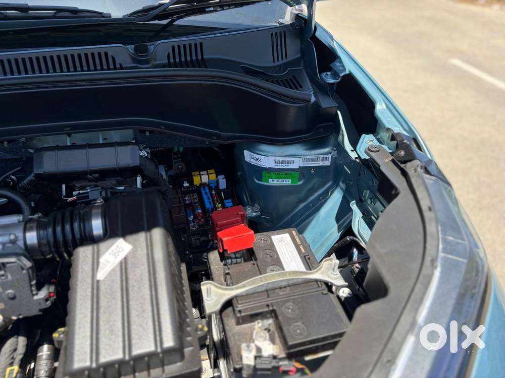 Tata Punch Creative Amt, 2025, Petrol