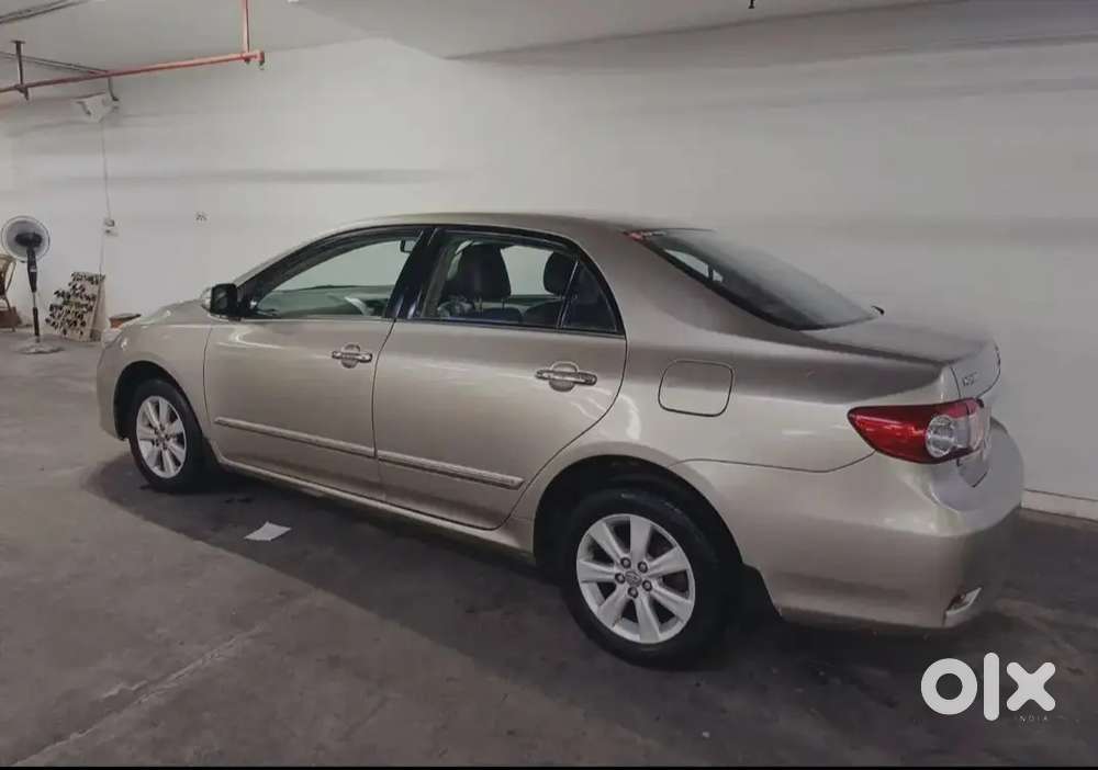 Toyota Corolla Altis 2014