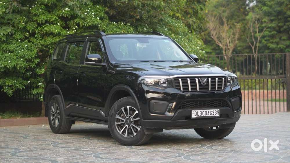 Mahindra Scorpio N Z4 Petrol Mt 7 Str, 2024, Petrol
