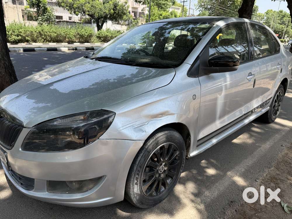 Skoda Rapid 1.5 Elegance Tdi At Black Package, 2015, Diesel