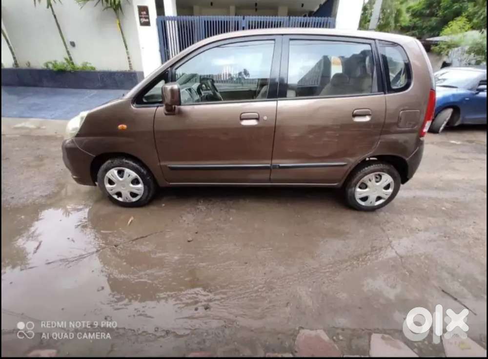 Maruti Suzuki Estilo 2011