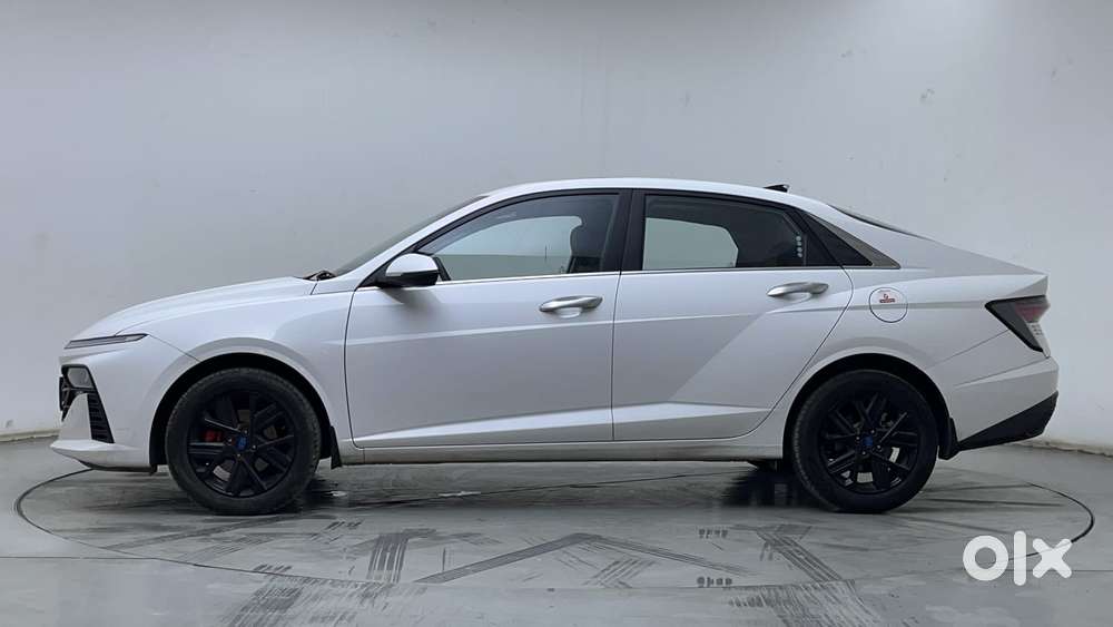 Hyundai Verna 1.5 Sx (o) Turbo Petrol Dct, 2025, Petrol