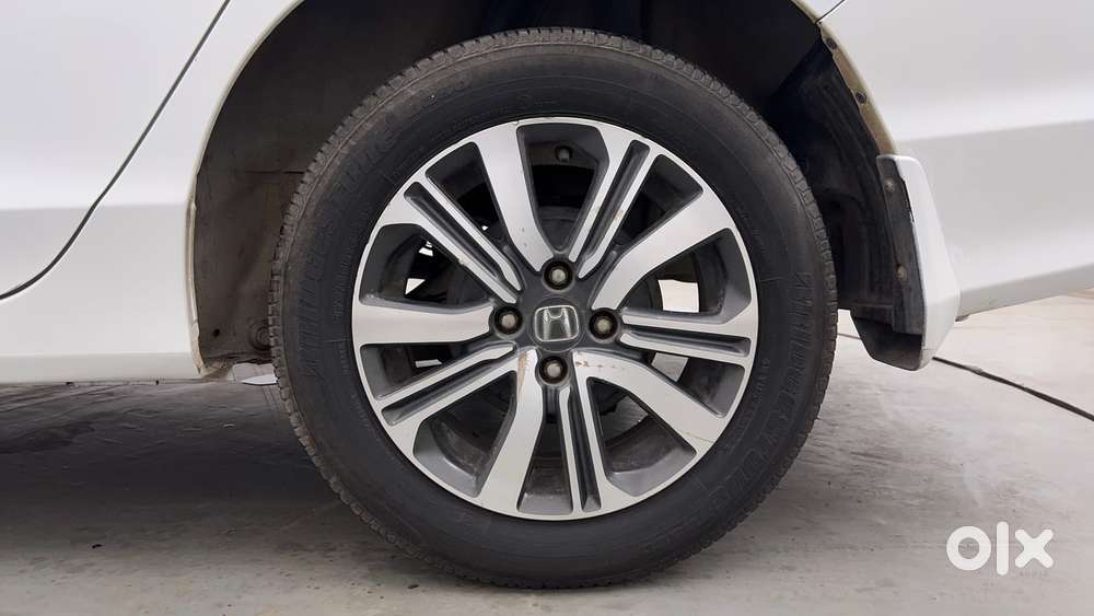 Honda City I-vtec V, 2017, Petrol