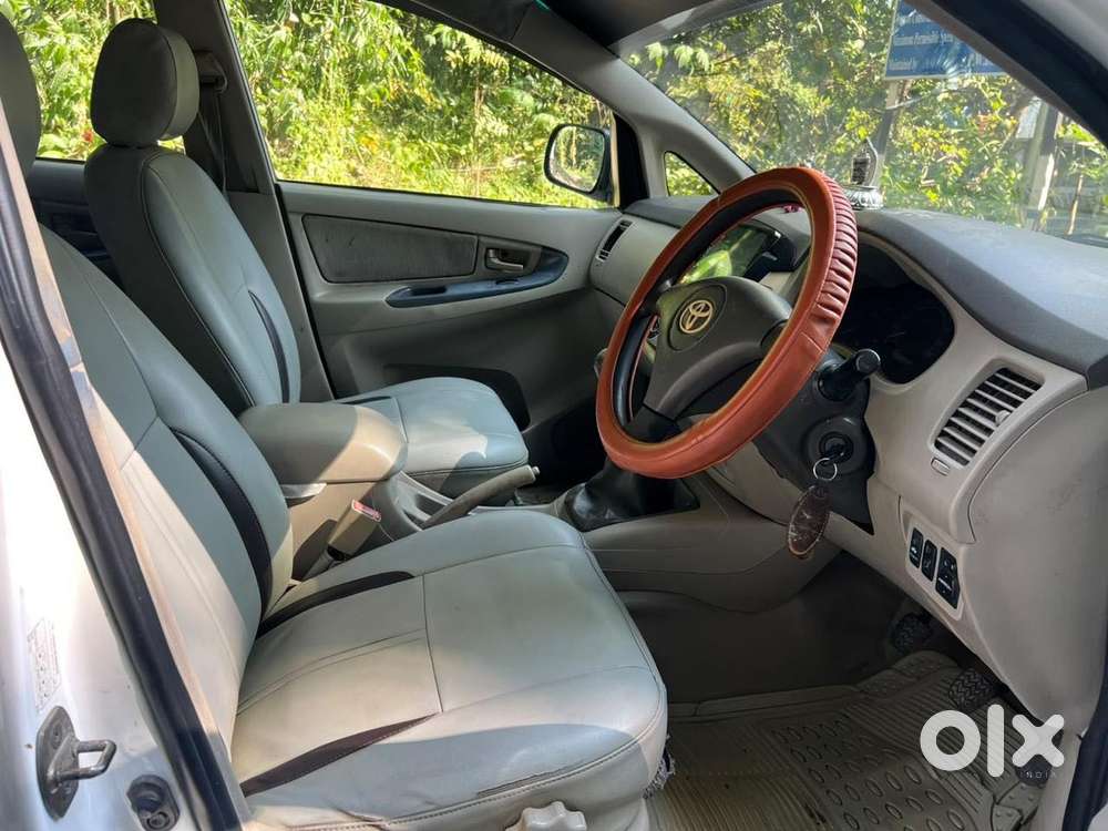Toyota Innova 2.0 Vx 8 Str, 2009, Diesel