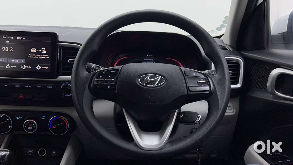 Hyundai Venue [2022-ongoing] 1.2 S, 2023, Petrol