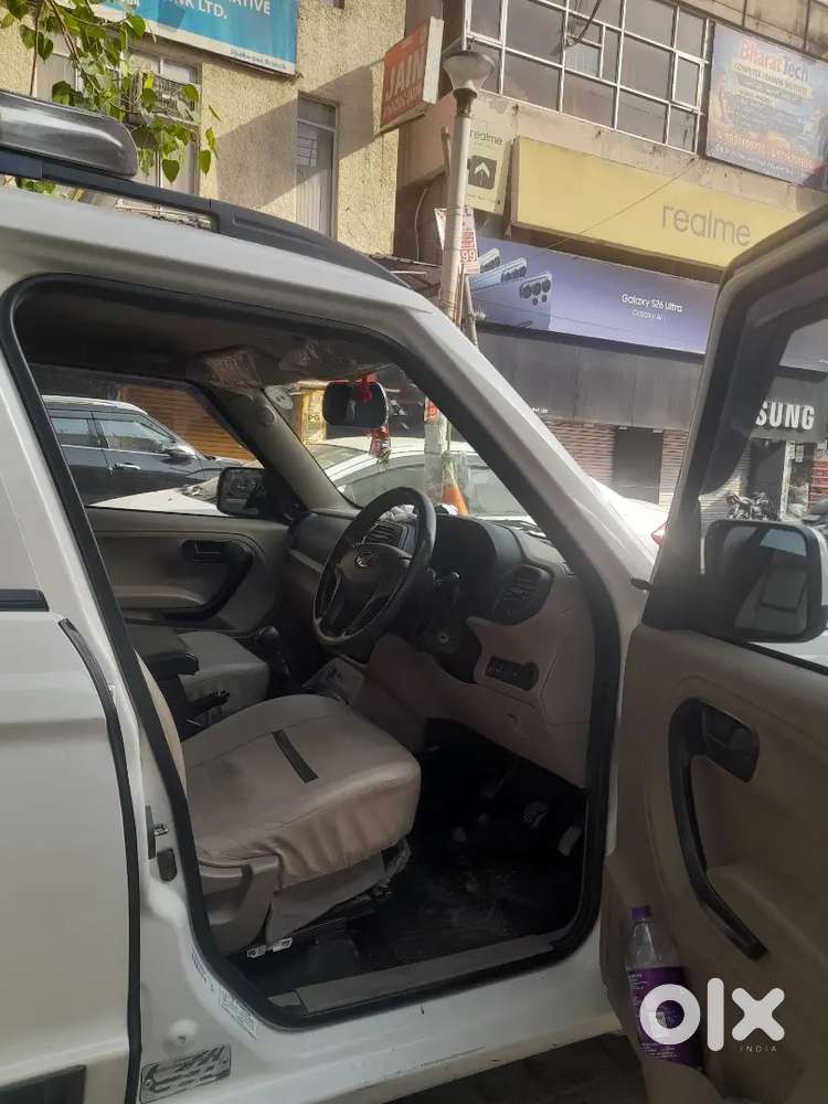 Mahindra Tuv 300 2020 Diesel