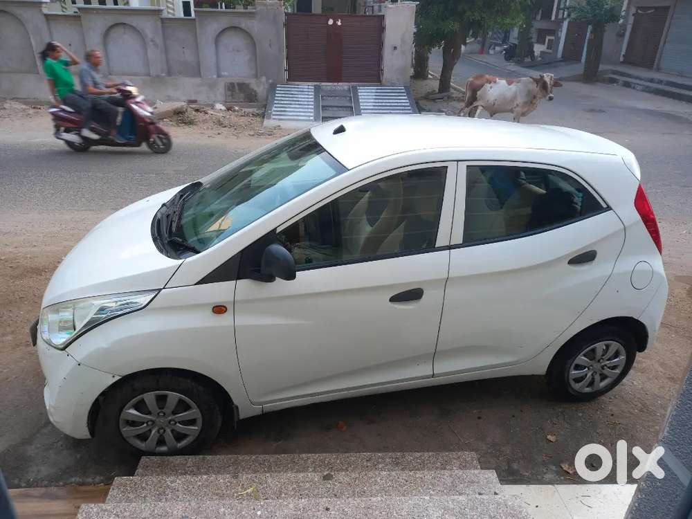 Hyundai Eon Magna 2012 Petrol