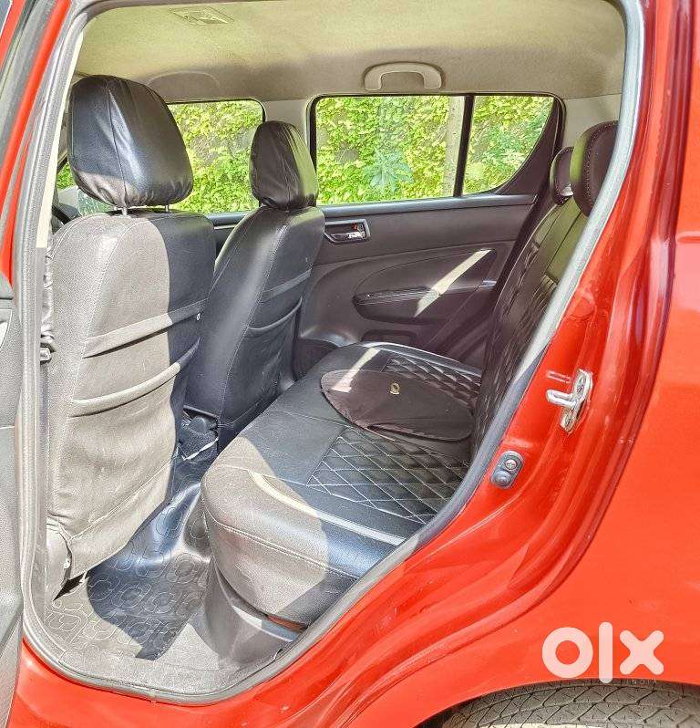 Maruti Suzuki Swift Vxi Optional, 2013, Petrol