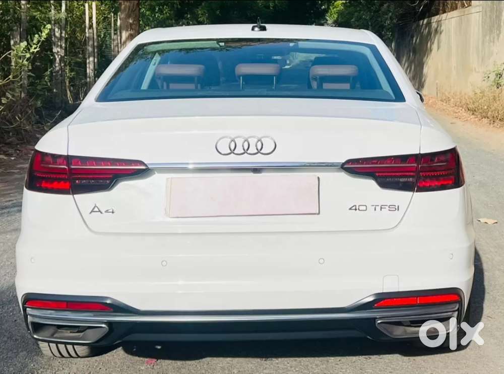Audi A4 2.0 Technology 40 Tfsi, 2024, Petrol