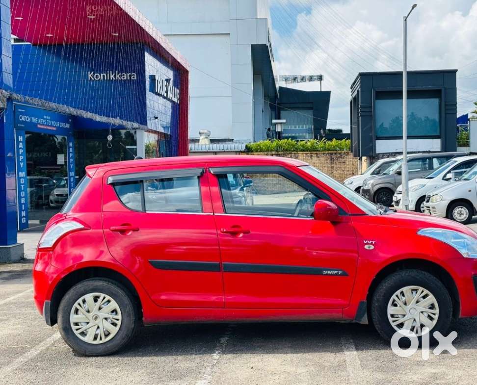 Maruti Suzuki Swift Lxi, 2015, Petrol