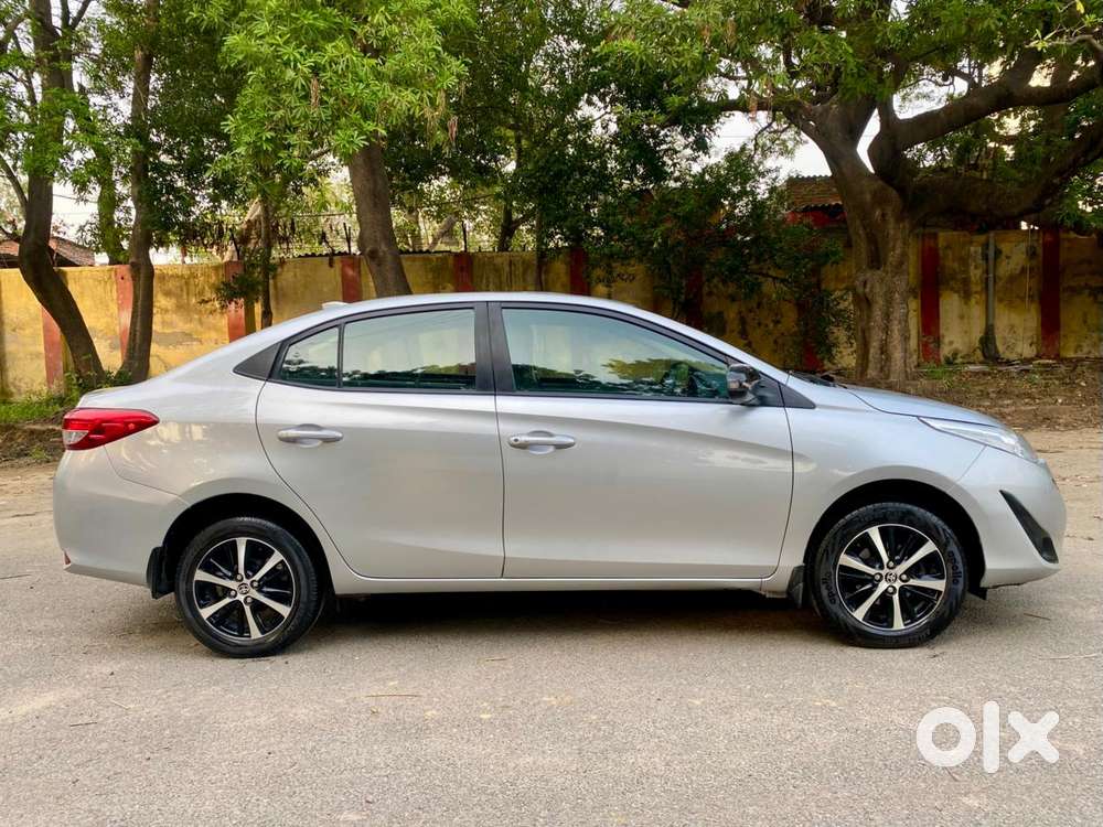 Toyota Yaris G Cvt, 2020, Petrol